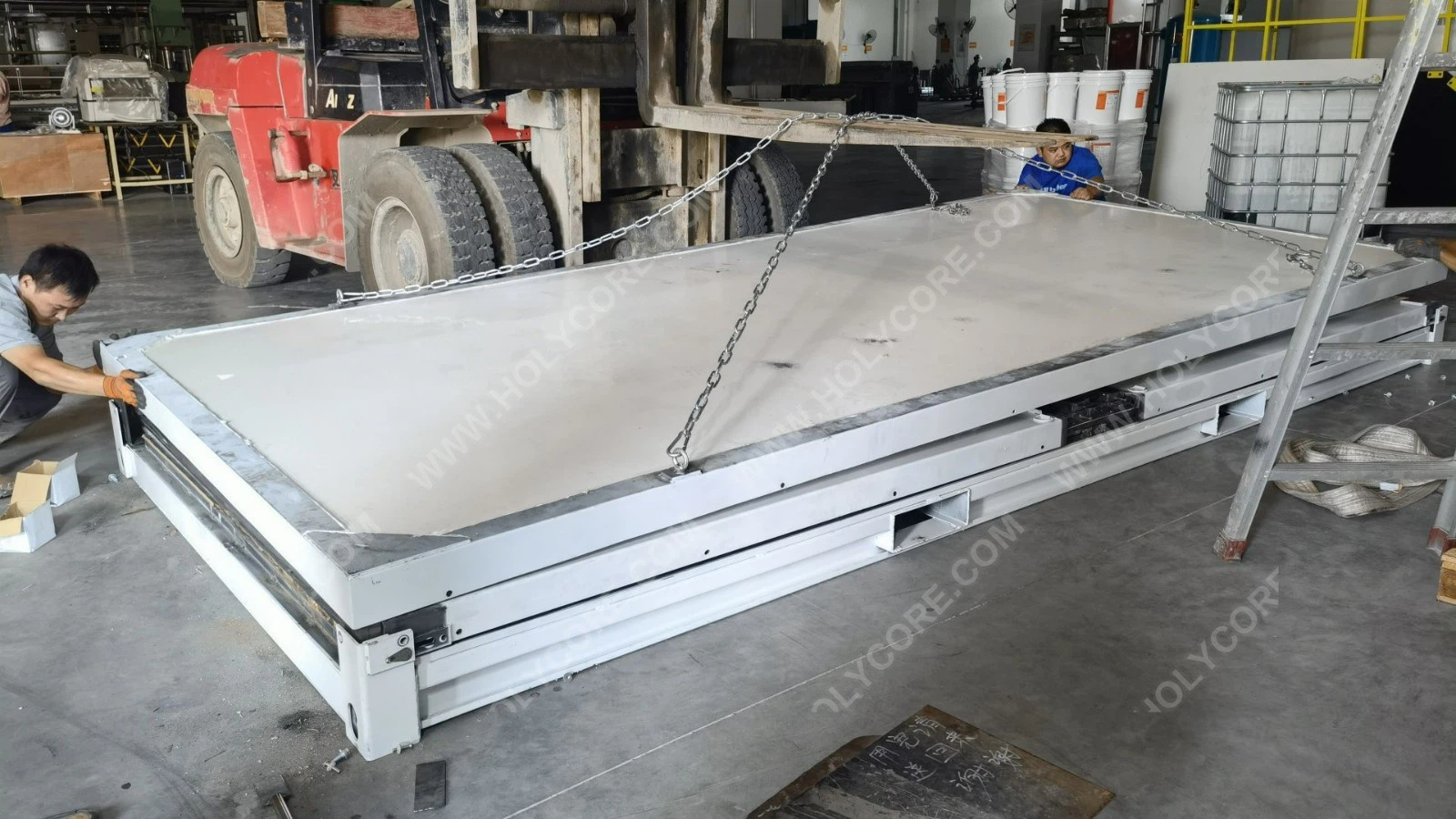portable stroage container true view 4.jpg