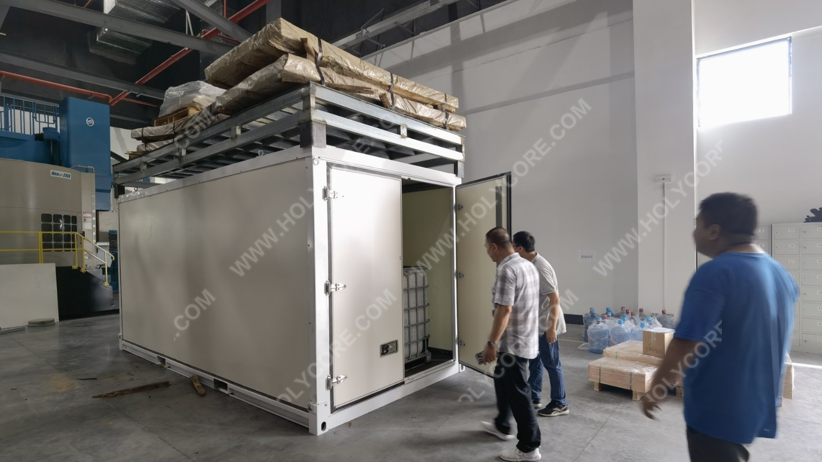portable stroage container true view 3.jpg portable stroage container true view 3.jpg